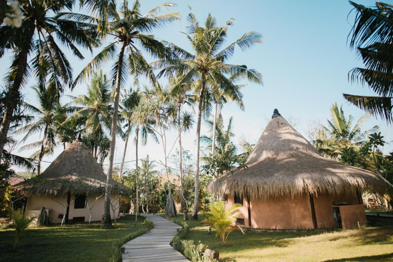 Le Nusa Beach Club Нуса Лембонган Екстериор снимка