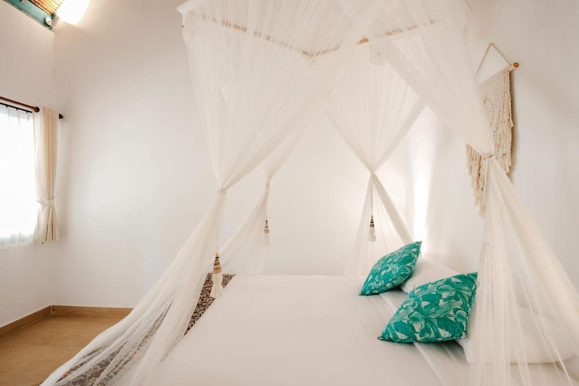 Le Nusa Beach Club Нуса Лембонган Стая снимка