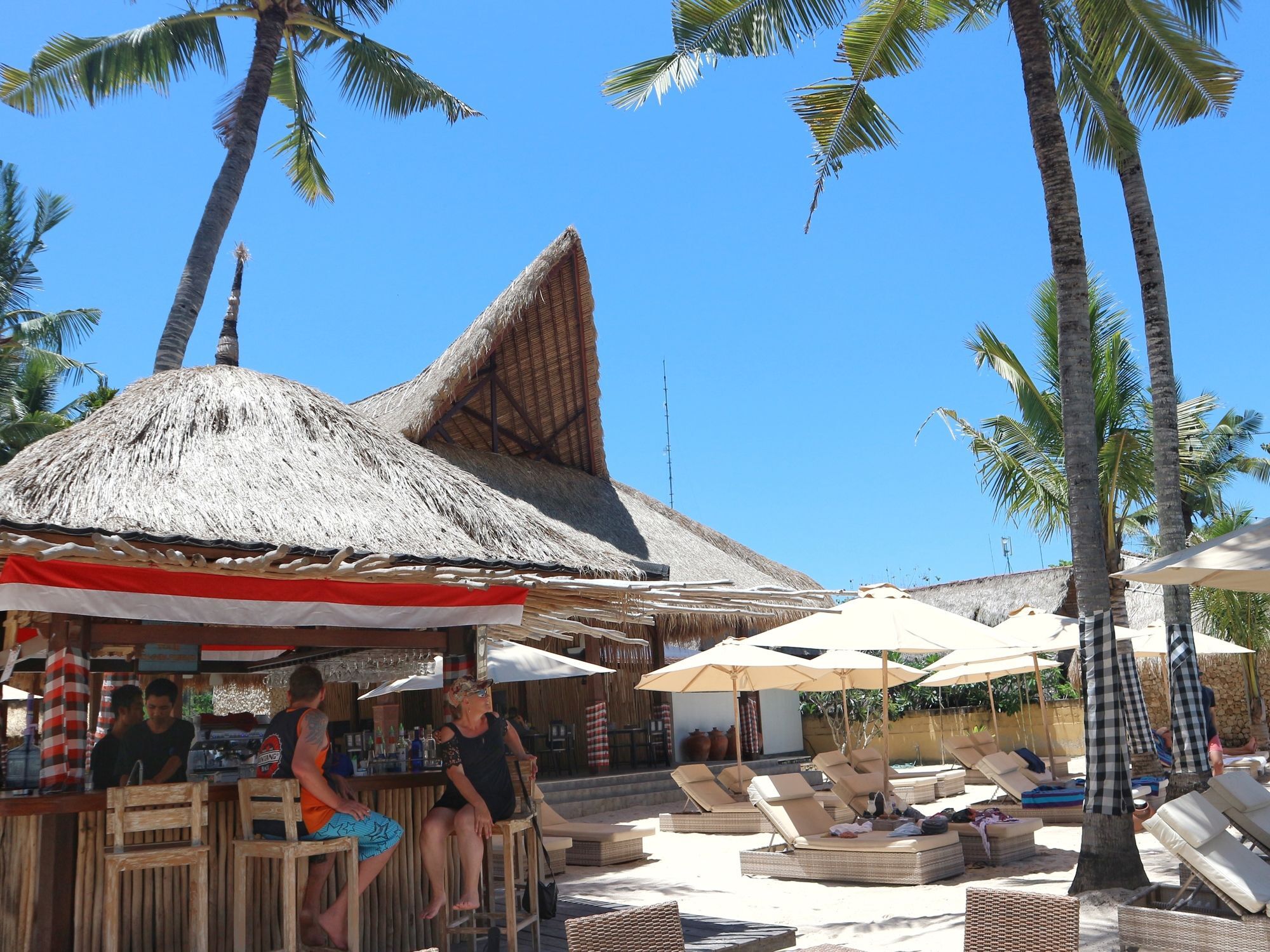 Le Nusa Beach Club Нуса Лембонган Екстериор снимка